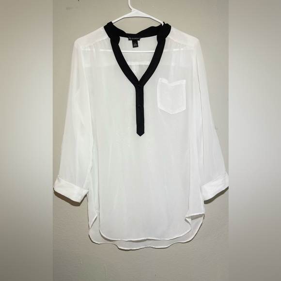 New Directions Blouse Size S V-Neck Black Neck Transparent 3/4 Sleeves
Mtp(8) - Picture 6 of 7